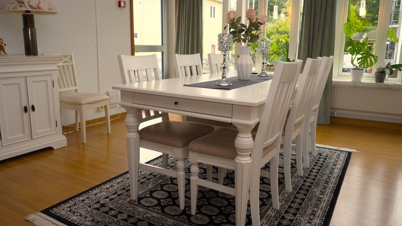 Matbord i gemensamma utrymmet Åmålsgården
